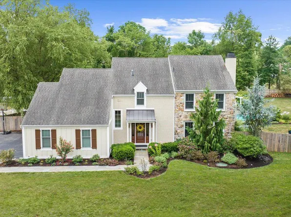 1485 Tullamore Ln, Phoenixville, PA 19460