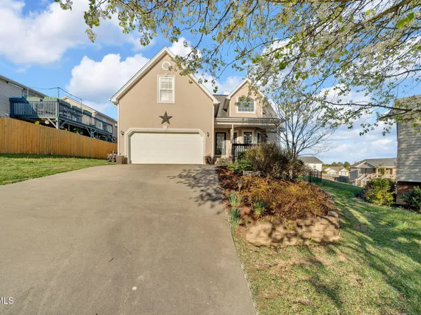 405 Pebble Ct, Kingsport, TN 37660