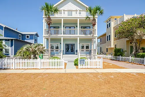 68 Cobia St Photo 1