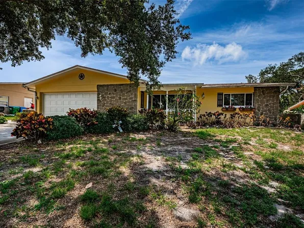 13940 87th Ave, Seminole, FL 33776