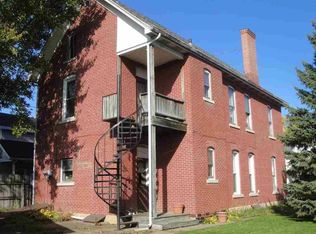 2417 1/2 Windsor Ave, Dubuque, IA 52001