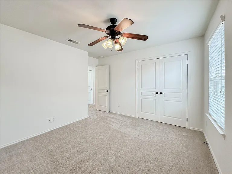 25322 Alverstone Dr — Photo 30