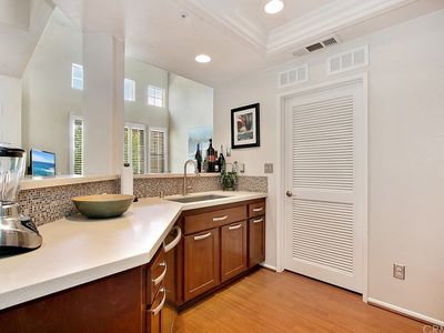 4 Woodcrest Ln APT 326, Aliso Viejo, CA, 92656