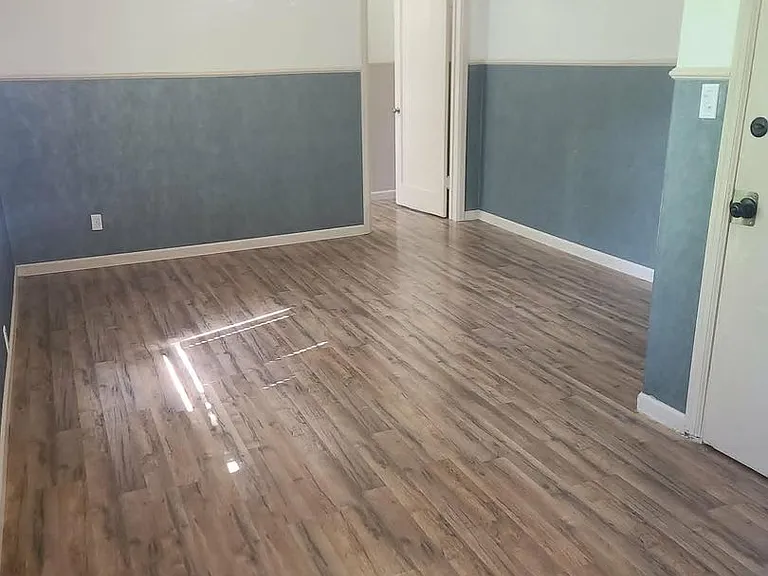 604 W Hays St #A — Photo 1