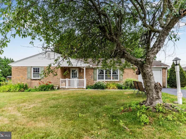 1516 Hemlock Ave, Carlisle, PA 17013