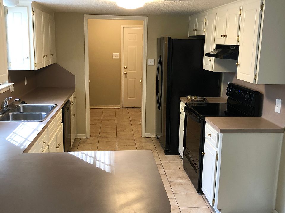 Kitchen with new appliances