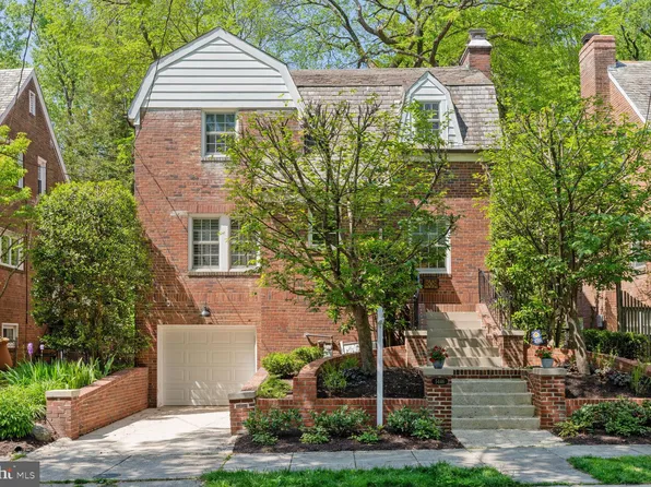5446 30th St NW, Washington, DC 20015