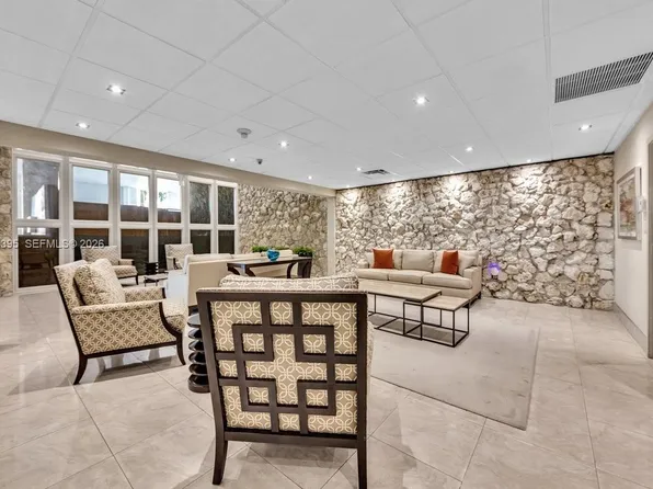 3111 N Ocean Dr APT 904, Hollywood, FL 33019