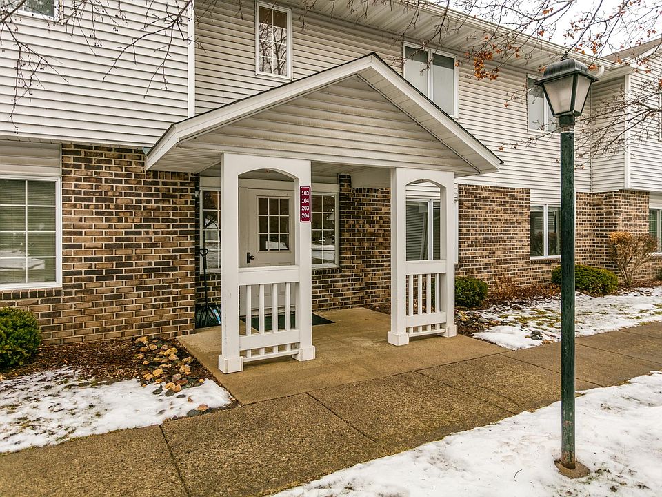 1st image of 3575 Blue Jay Way