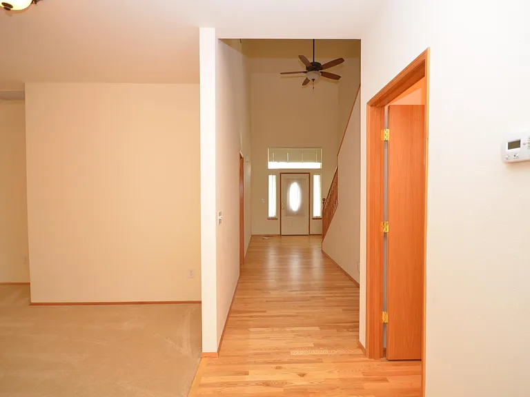 259 Whitman Pl NE — Photo 4