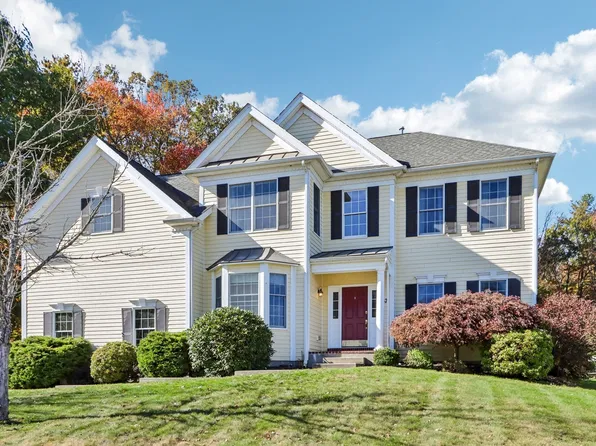 67 Whitehall Way, Bellingham, MA 02019