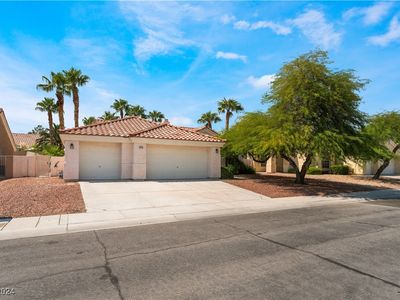 5713 Centralia St, Las Vegas, NV, 89149