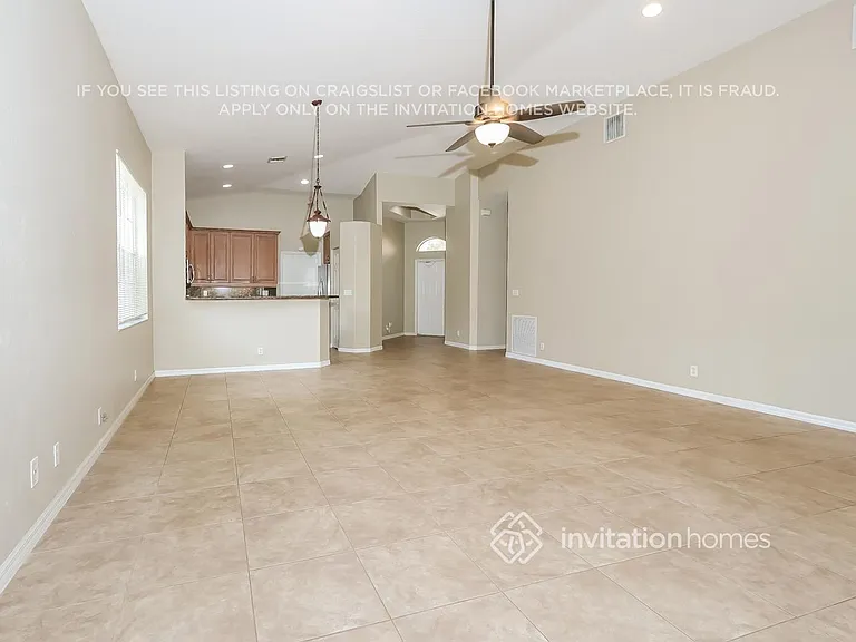 2455 Sandy Cay — Photo 5
