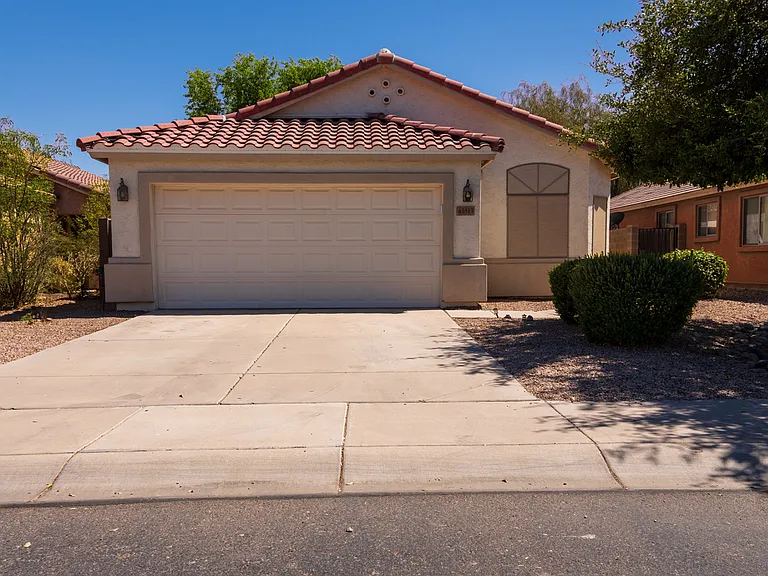 45513 W Sky Ln — Photo 3