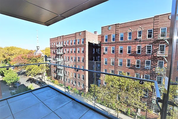 Rented by Merit Group & Associates | media 10