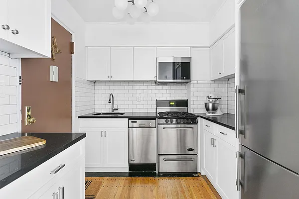 Rented by Compass | media 8