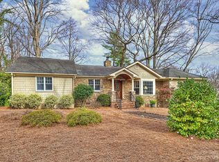 456 Mammoth Oaks Dr, Charlotte, NC 28270