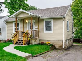 650 Stormont St, Peterborough, ON K9H 6A6