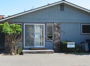 6008 Sandra Ct APT A, Anacortes, WA 98221