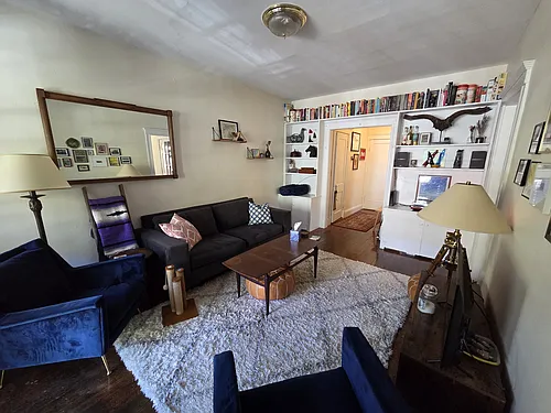 11 Melvin Ave Photo 1