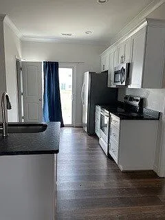 402 Albus Dr — Photo 13