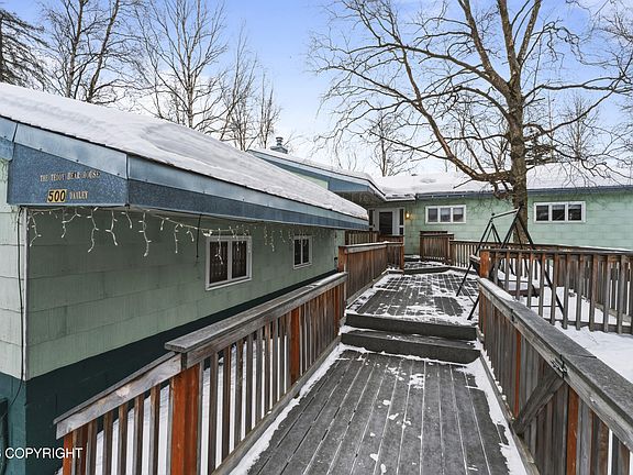 5th image of 500 Dailey Ave