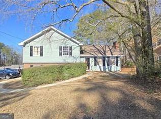 1330 Hillcrest Dr, Sugar Hill, GA