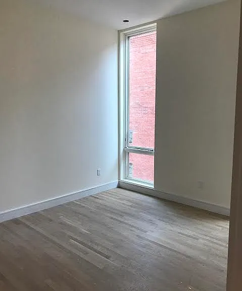 877 Beacon St #8 — Photo 3