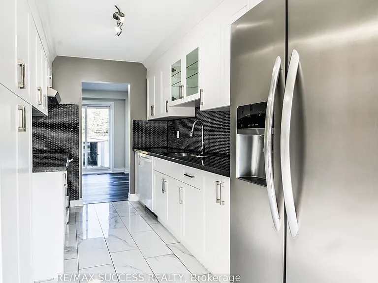 26 Tomahawk Dr — Photo 22
