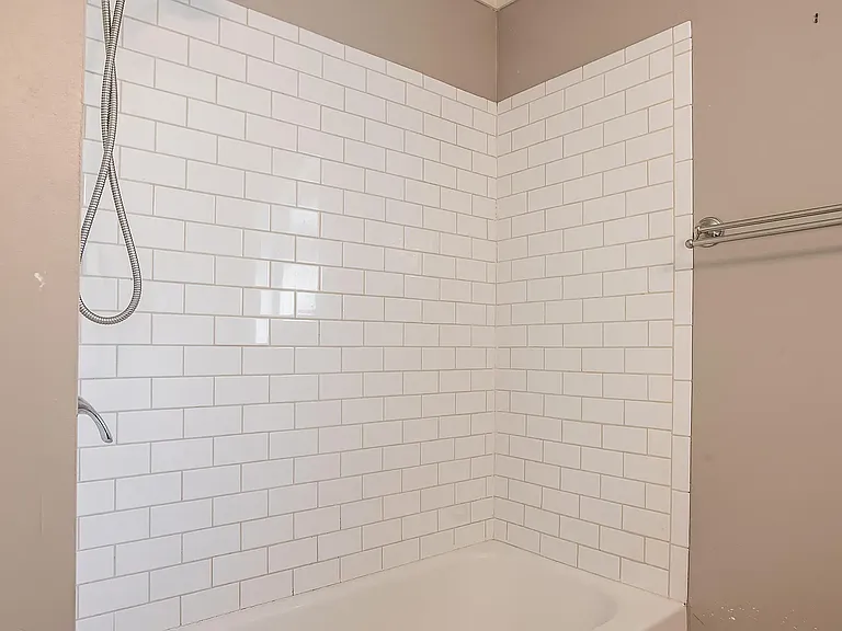 8323 E Mountain Ln — Photo 21