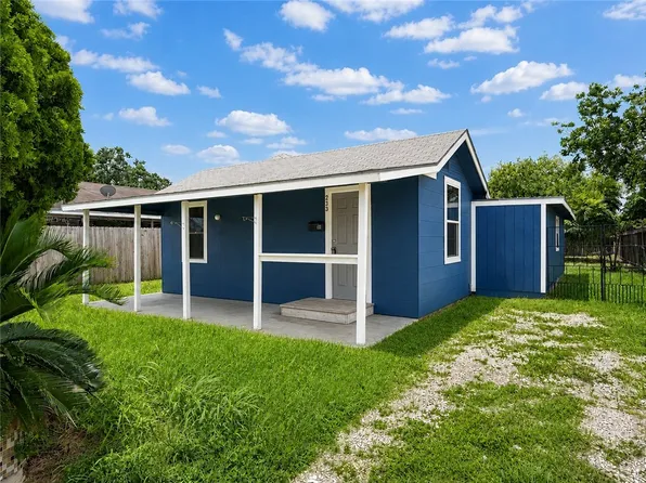 233 Blevins St, Corpus Christi, TX 78415