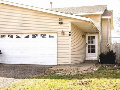 601 Kendall Dr, Hastings, MN, 55033