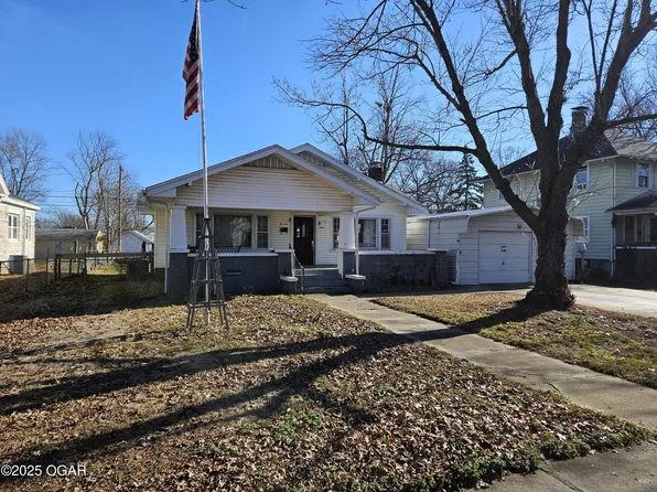 813 Frisco Ave, Monett, MO 65708