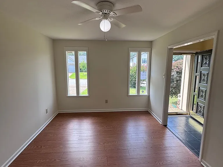 1115 Briar Creek Rd — Photo 40