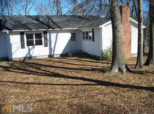 70 Hood St, Commerce, GA 30529