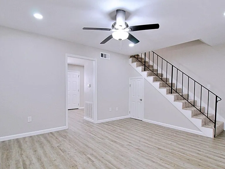 2343 Wyatt St #1 — Photo 2
