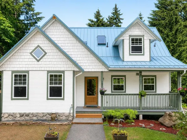 6560 Nevilane Dr, North Cowichan, BC V9L 5S4