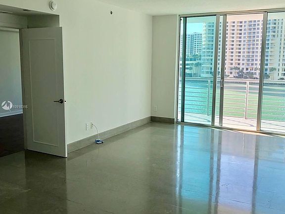 2nd image of 335 S Biscayne Blvd APT 507