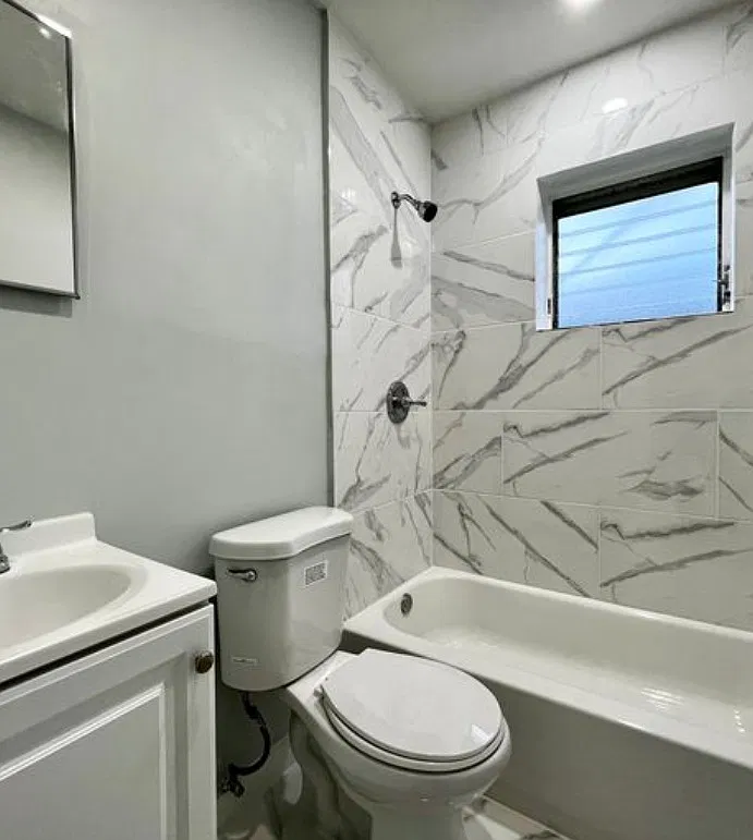 2 bed, 1000 sqft, $1,750 — Photo 3