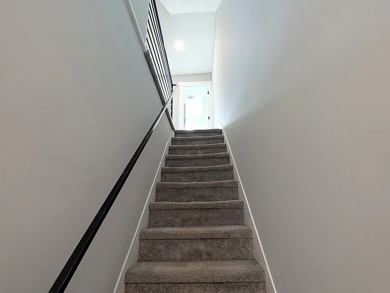 1744 Kings Hwy — Photo 12