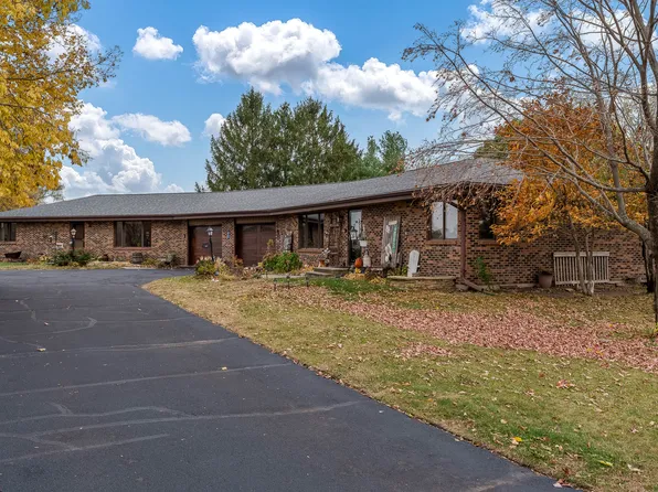 905 Salem St, Rockton, IL 61072