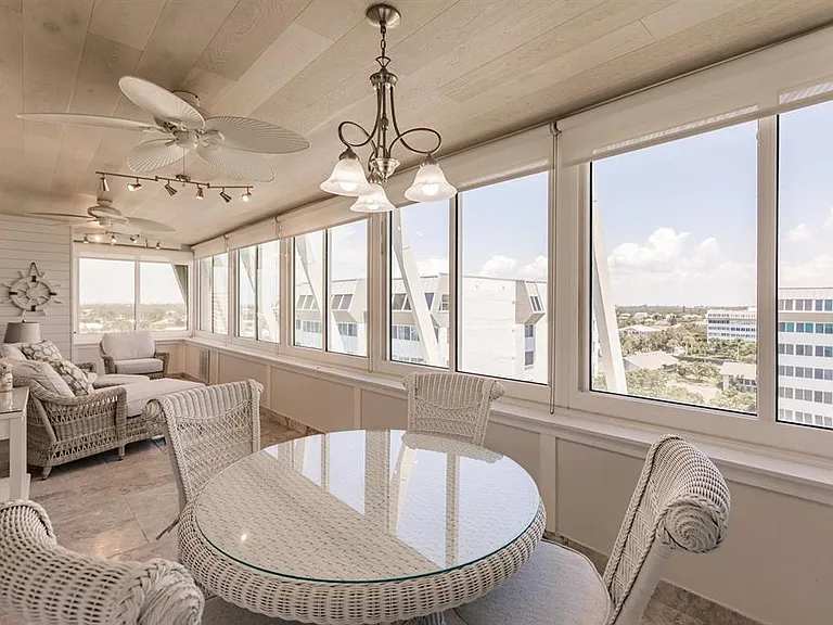 1055 W Peppertree Dr #805AA — Photo 24