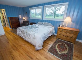 1313 Leeds Ct, Wheaton, IL 60189