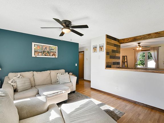 4th image of 509 4th St E