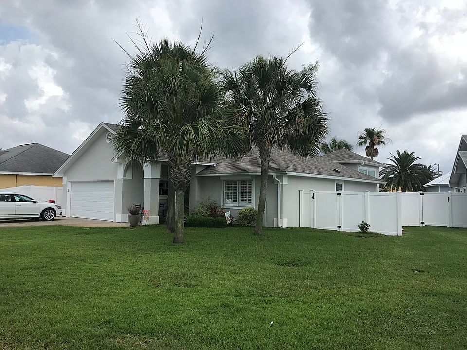 Lovely Bid a Wee Beach Home