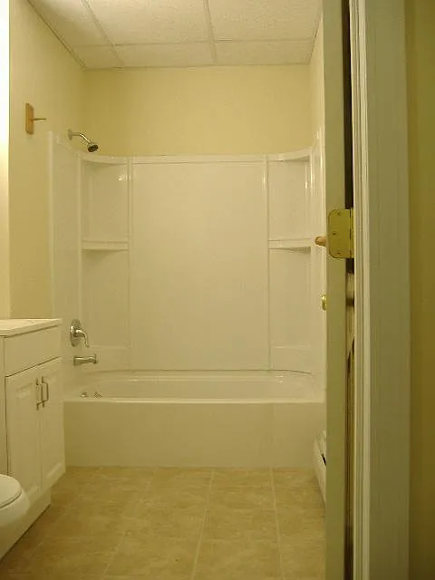 227 Alder St — Photo 2