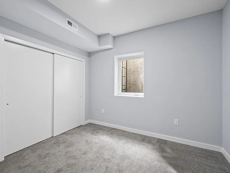 East Tioga Lofts — Photo 27