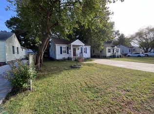 150 Chichester Ave, Hampton, VA 23669