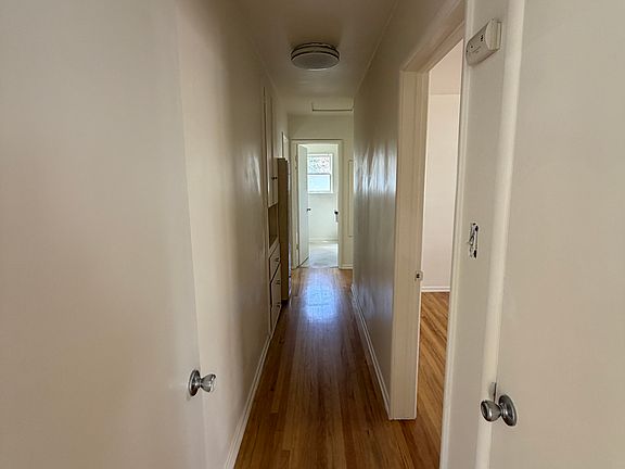 3rd image of 563 E Angeleno Ave