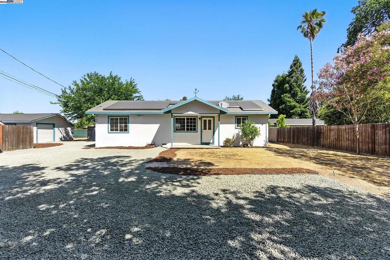 3417 Wren Ave photo 1